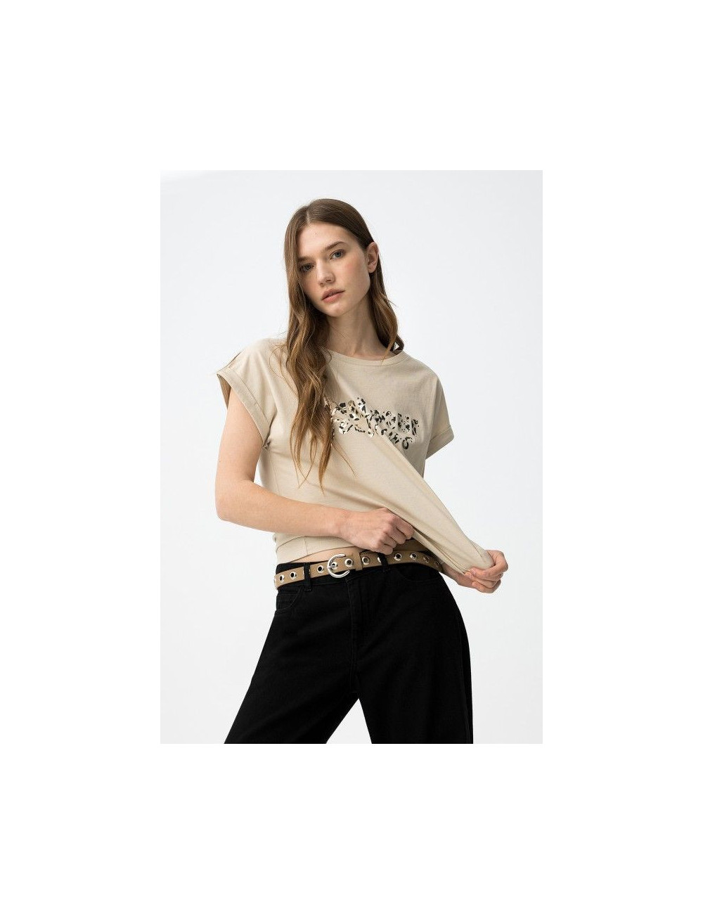 Note | Beige