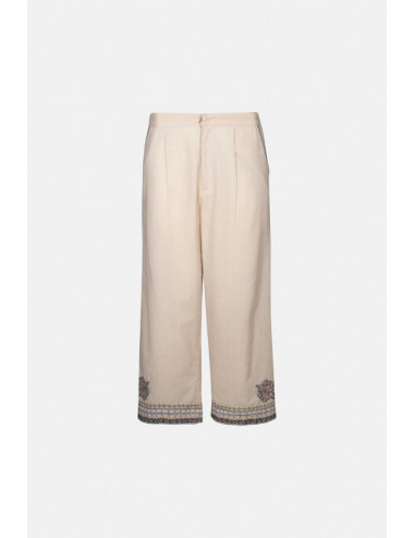 PANTALON blanco detalle