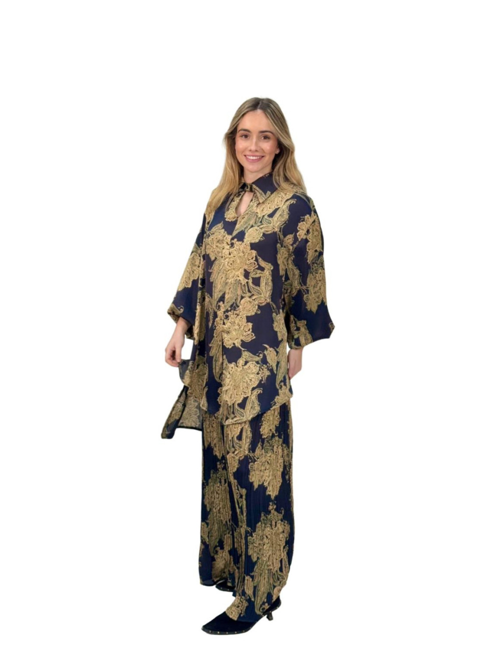 Conjunto Kahyra pantalón plisado azul NEGRO
