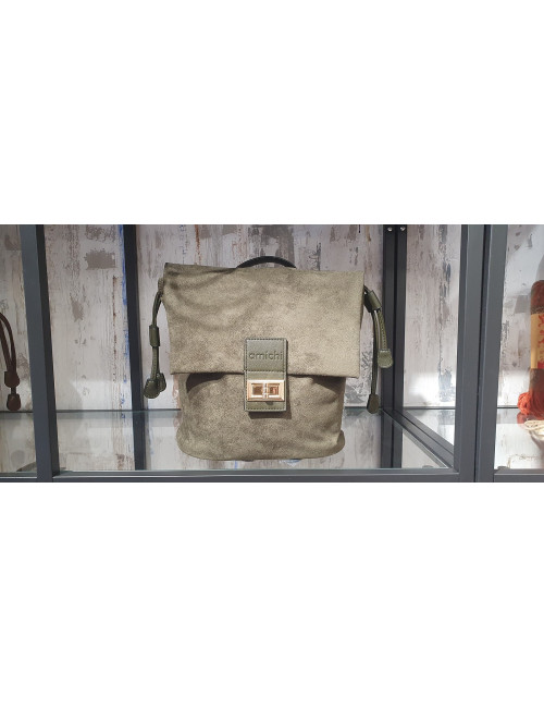 MOCHILA